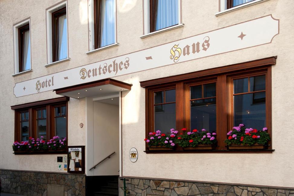 קאוב Hotel Deutsches Haus מראה חיצוני תמונה